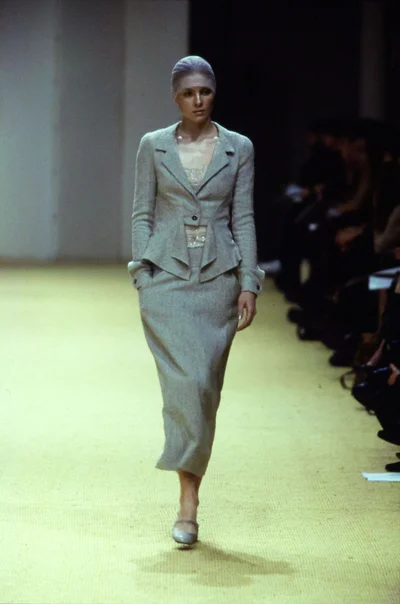 Look 30